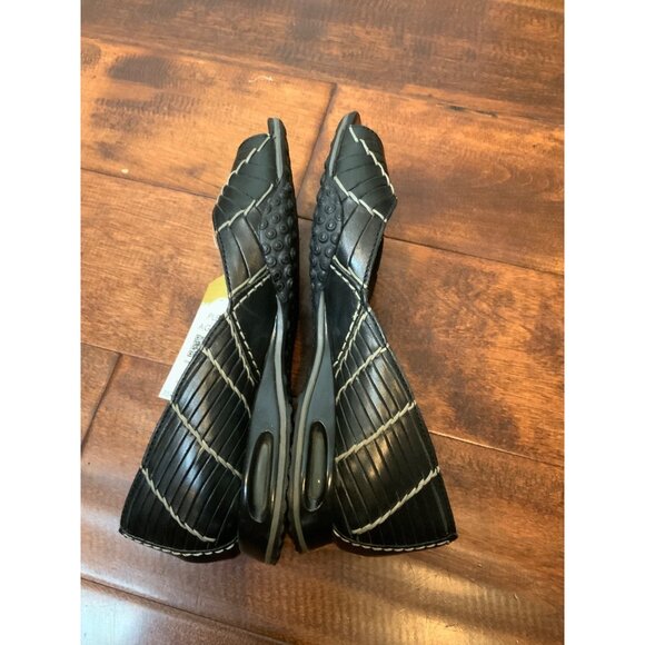 Cole Haan Black Woven Open Toe Flas, Size 6 (US) - Picture 6 of 7